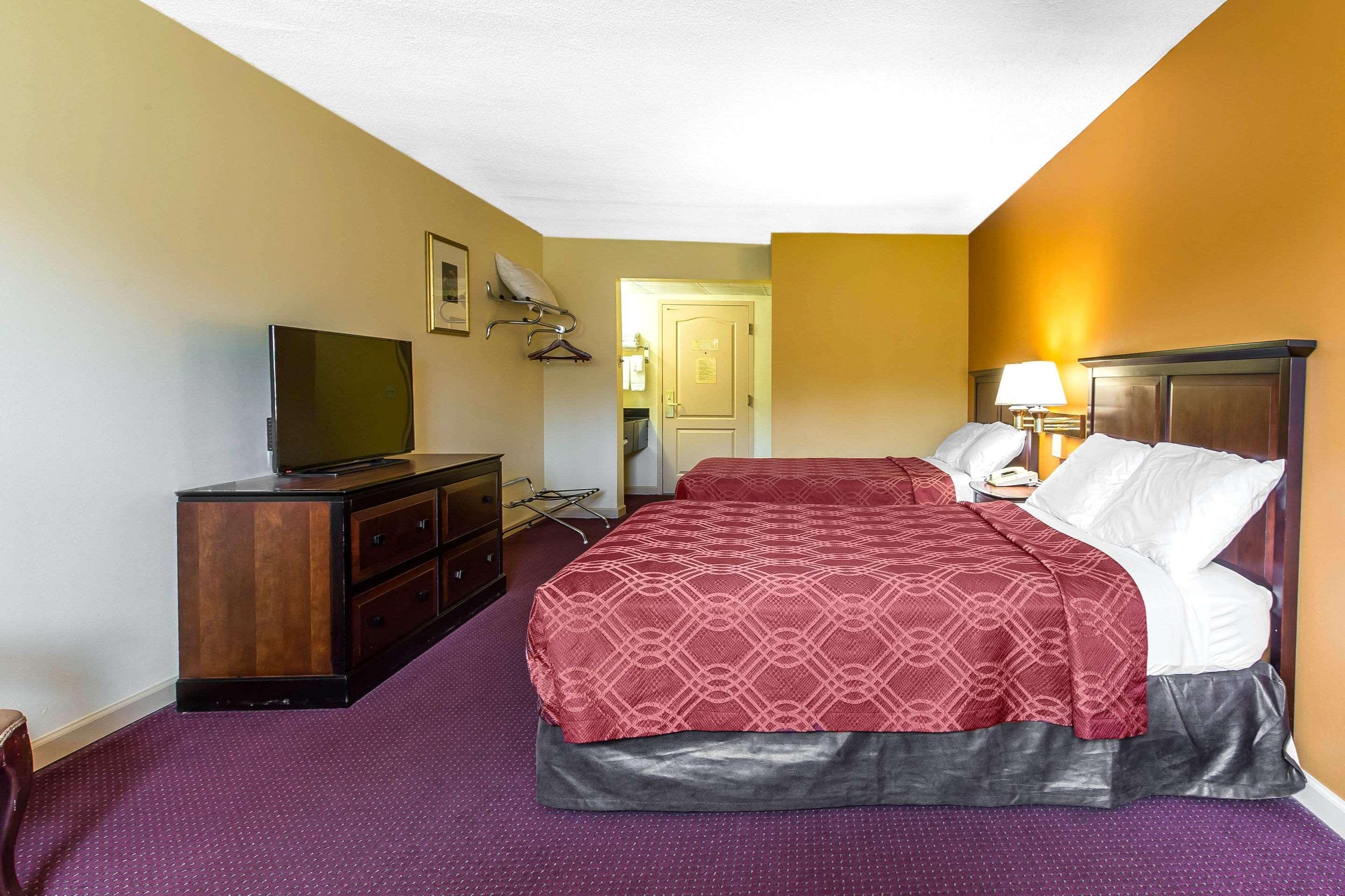 Econo Lodge At Six Flags Austell Exteriér fotografie